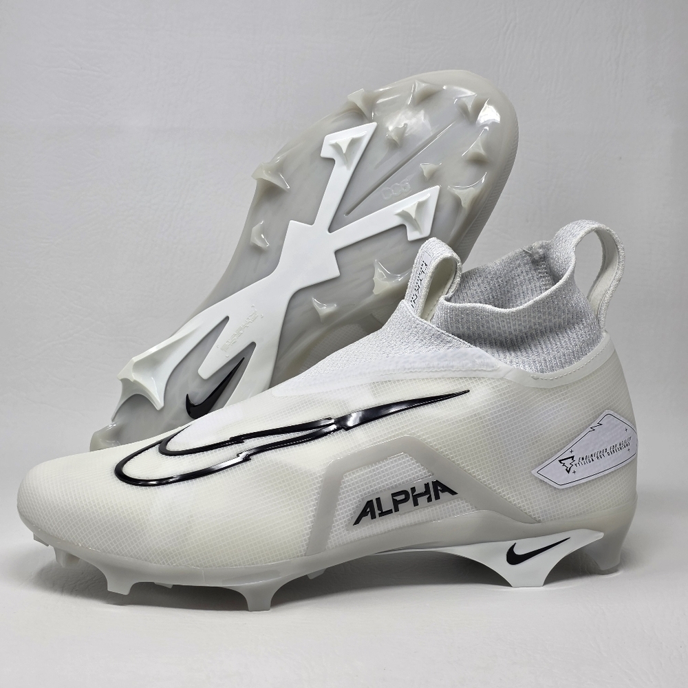 Nike Alpha Menace Elite Pure Platinum Football Cleats DM1792-109 Men Sz 13.5 New